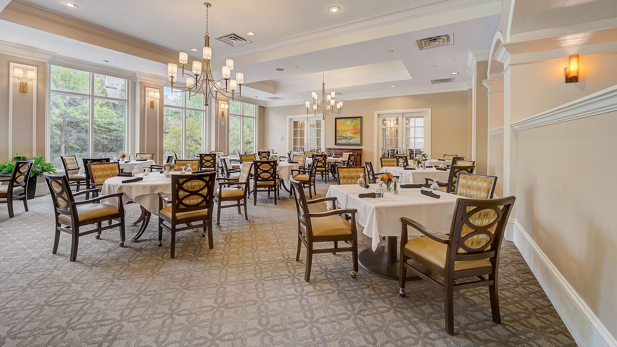 elegant dining room at retirement community