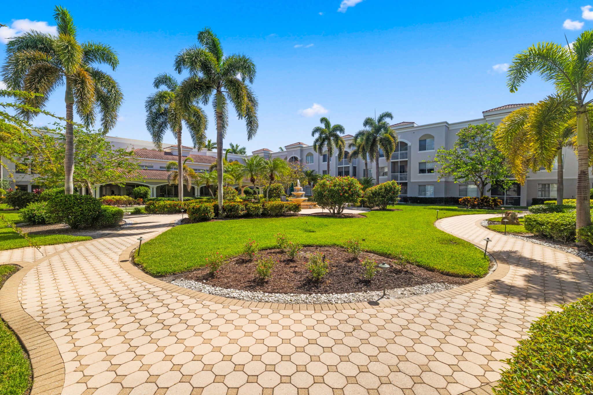 Senior Living Community in Naples FL The Carlisle Naples