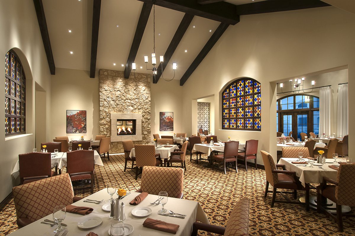 dining at Maravilla Scottsdale