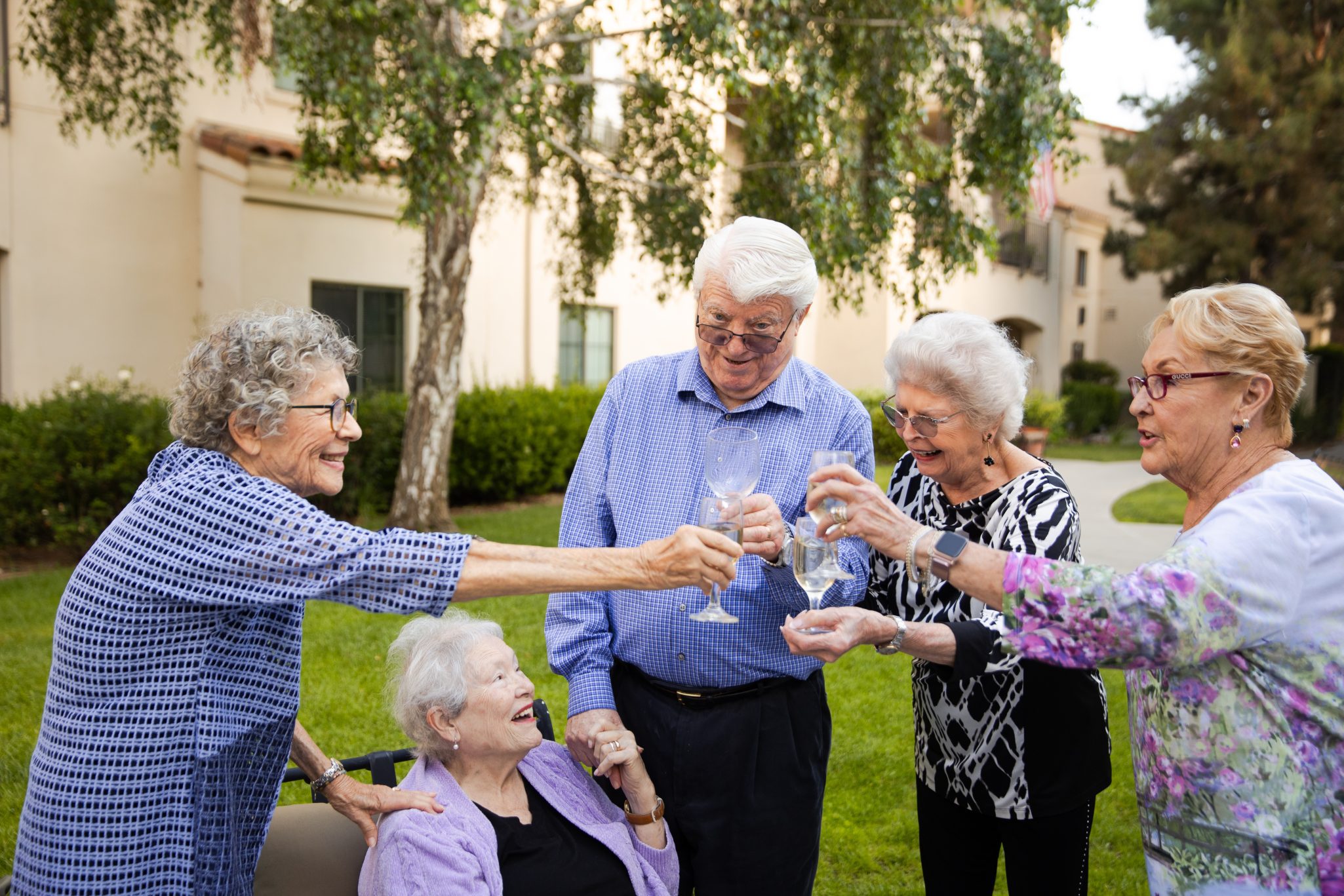 seniors at happy hour