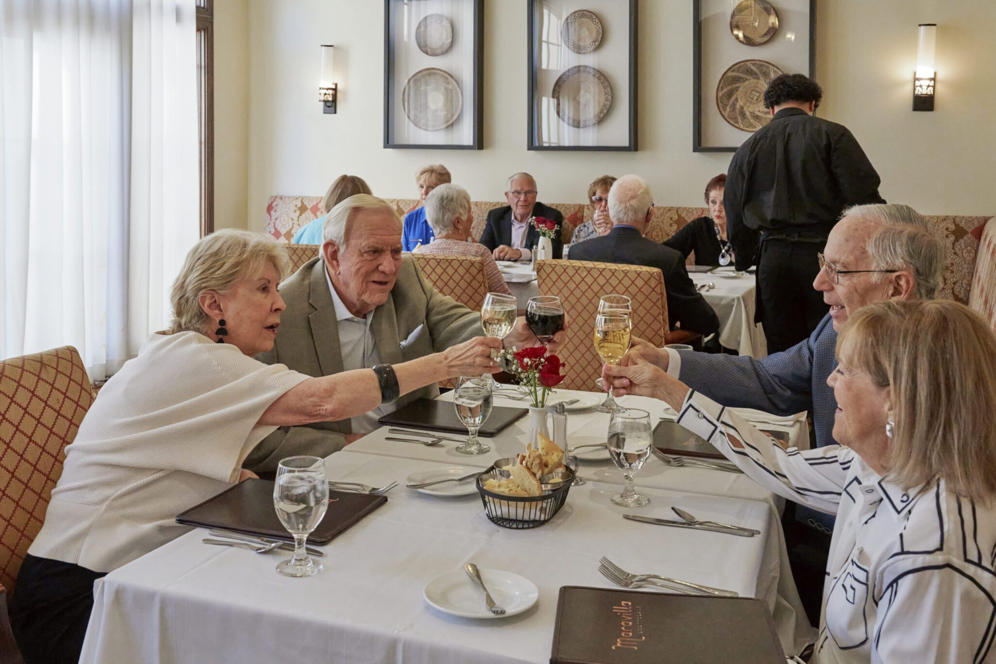 seniors sharing a meal together