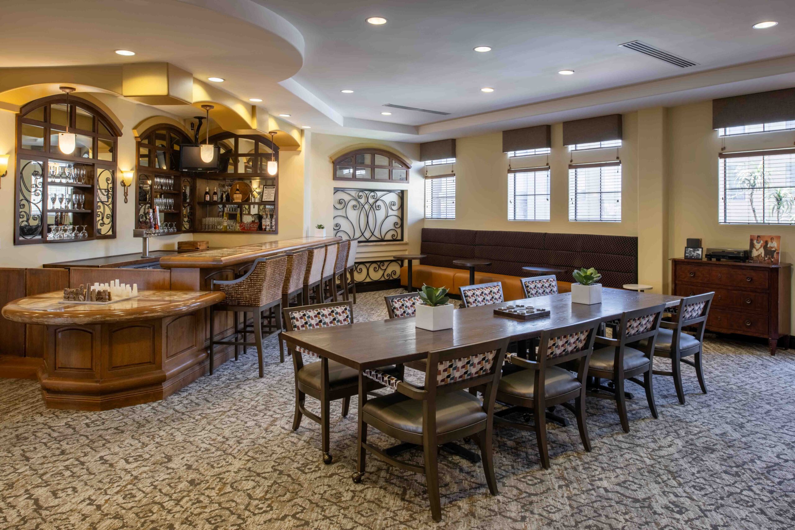 bar